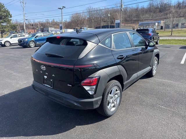 2025 Hyundai Kona SE