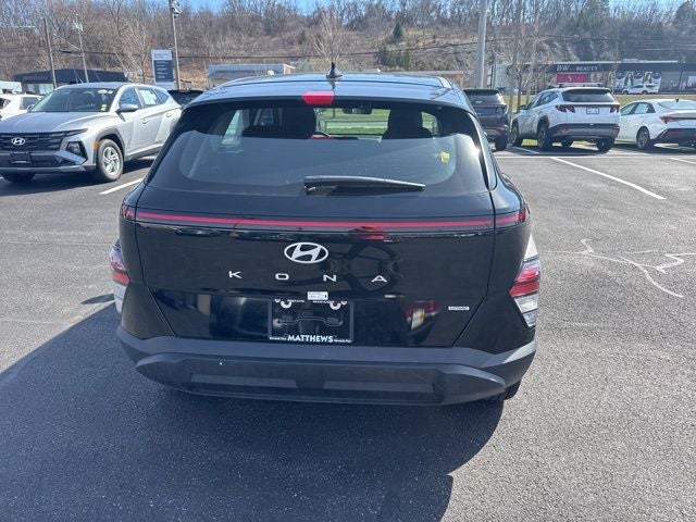 2025 Hyundai Kona SE