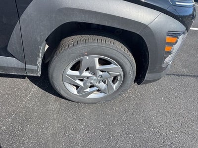 2025 Hyundai Kona SE