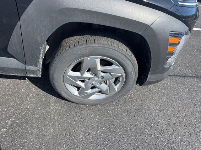 2025 Hyundai Kona SE