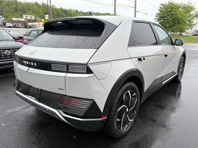 2024 Hyundai IONIQ 5 SEL
