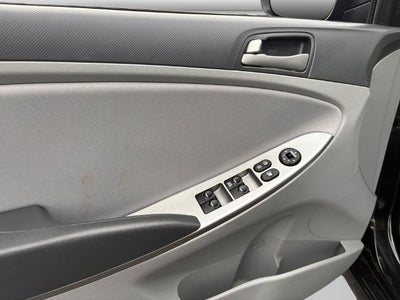 2017 Hyundai Accent Value Edition