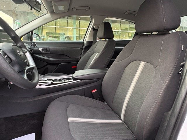 2022 Hyundai Sonata SE