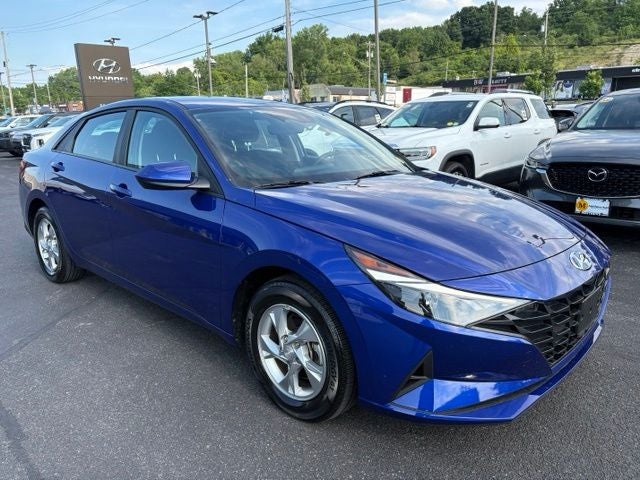2023 Hyundai Elantra SE