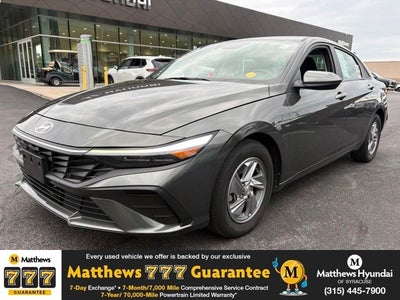 2024 Hyundai Elantra SE