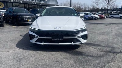 2025 Hyundai Elantra Limited