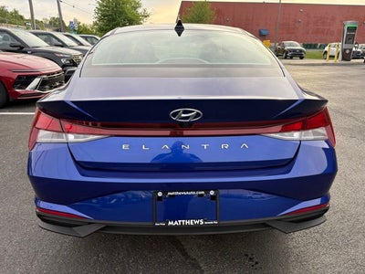 2023 Hyundai Elantra SEL