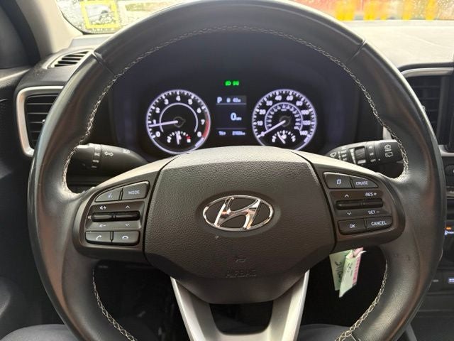 2022 Hyundai Venue SEL