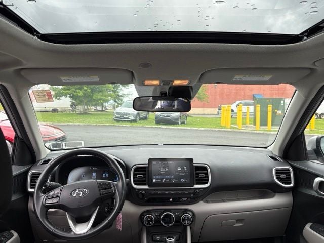 2023 Hyundai Venue SEL