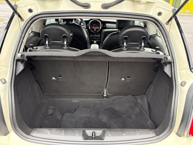 2017 MINI Hardtop 2 Door Cooper