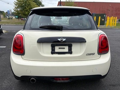 2017 MINI Hardtop 2 Door Cooper
